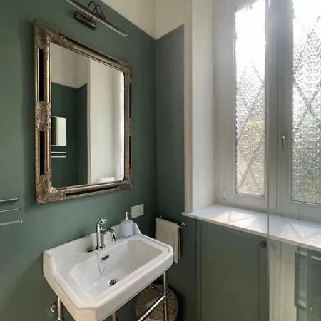 Camelia Apartment