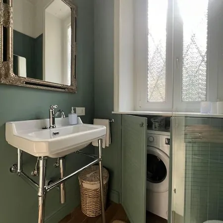 Camelia Apartment